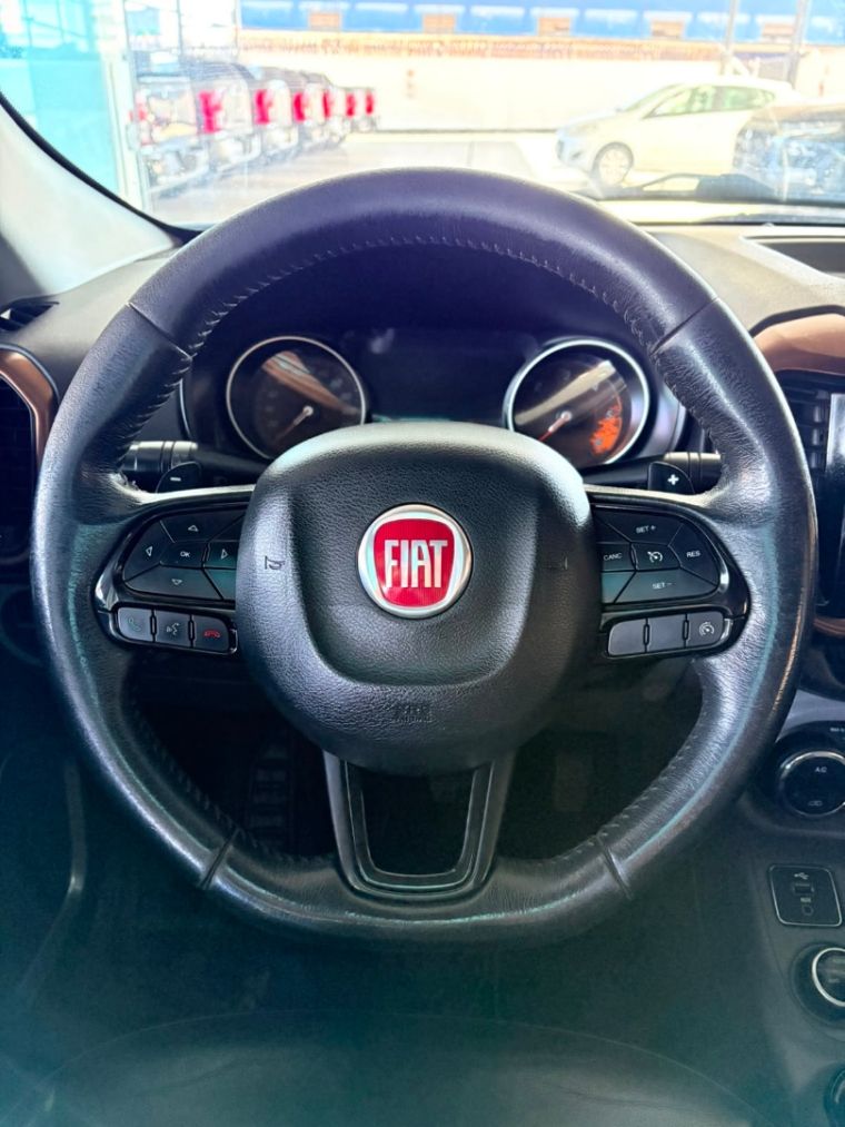 fiat toro 2.0 16v turbo diesel volcano 4wd at9 4p automatico 201910