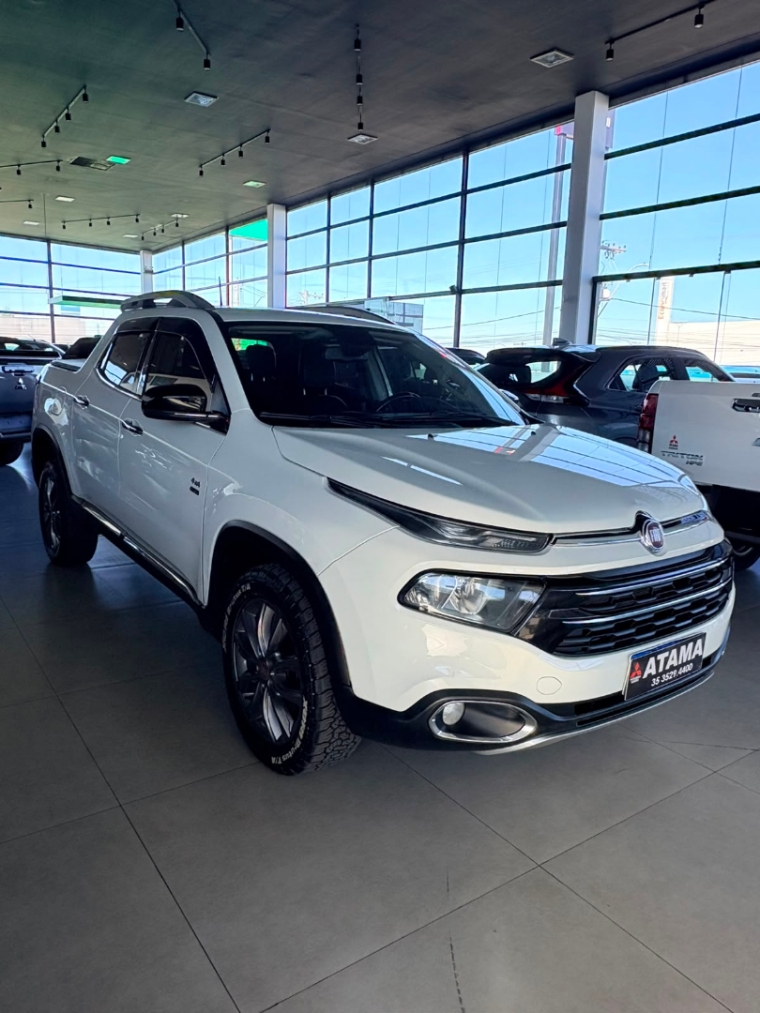 fiat toro 2.0 16v turbo diesel volcano 4wd at9 4p automatico 20190