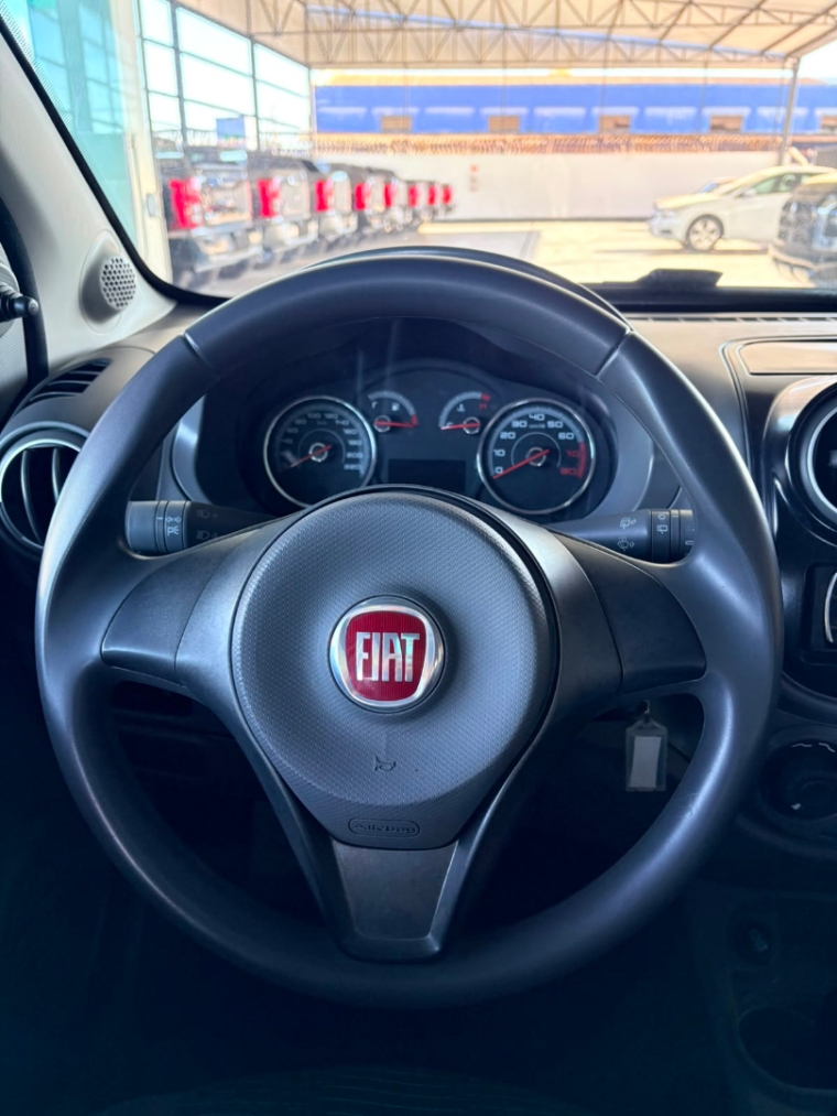 fiat palio 1.0 mpi attractive 8v flex 4p manual 1.4 5p 20147