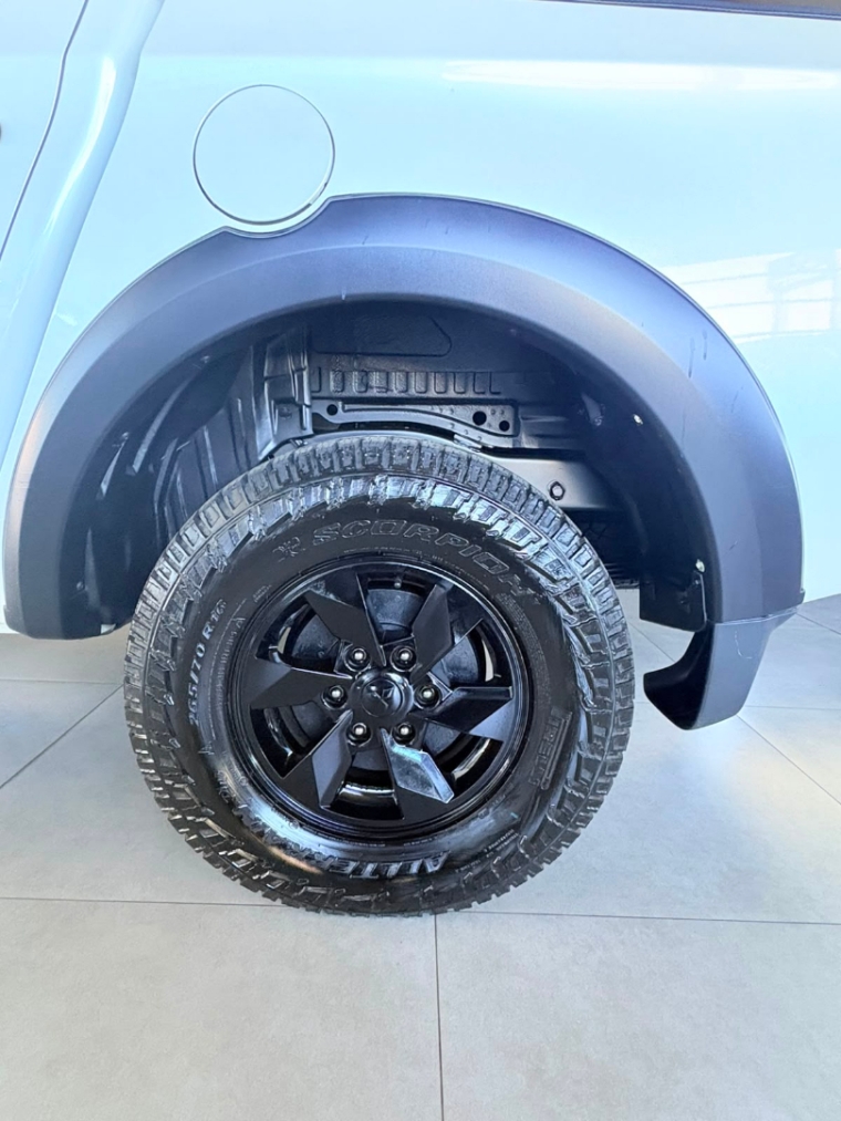 mitsubishi l200 triton 2.4 16v turbo diesel outdoor gls cd 4x4 automatico 4p 20229