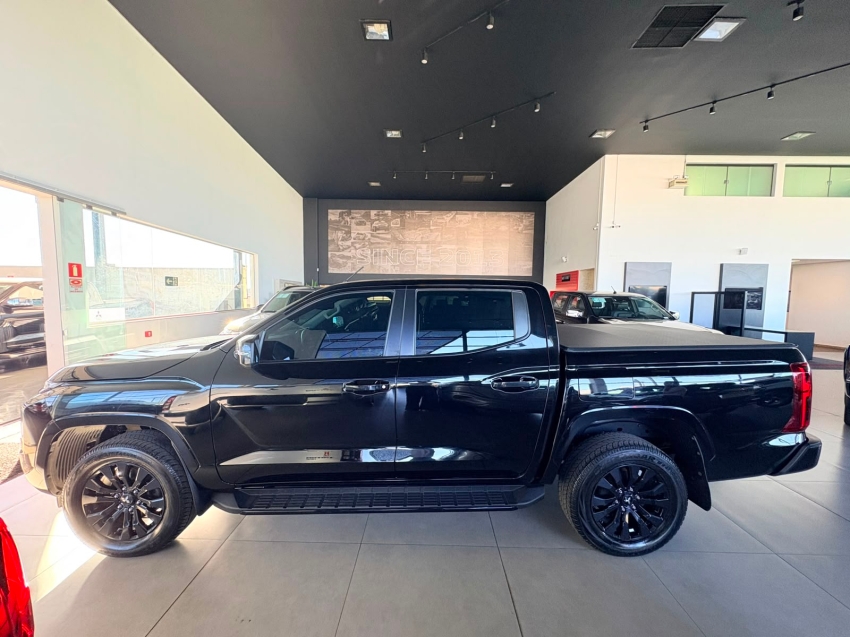 mitsubishi triton 2.4 biturbo diesel cd hpe-s 4x4 automatico 4p 20263