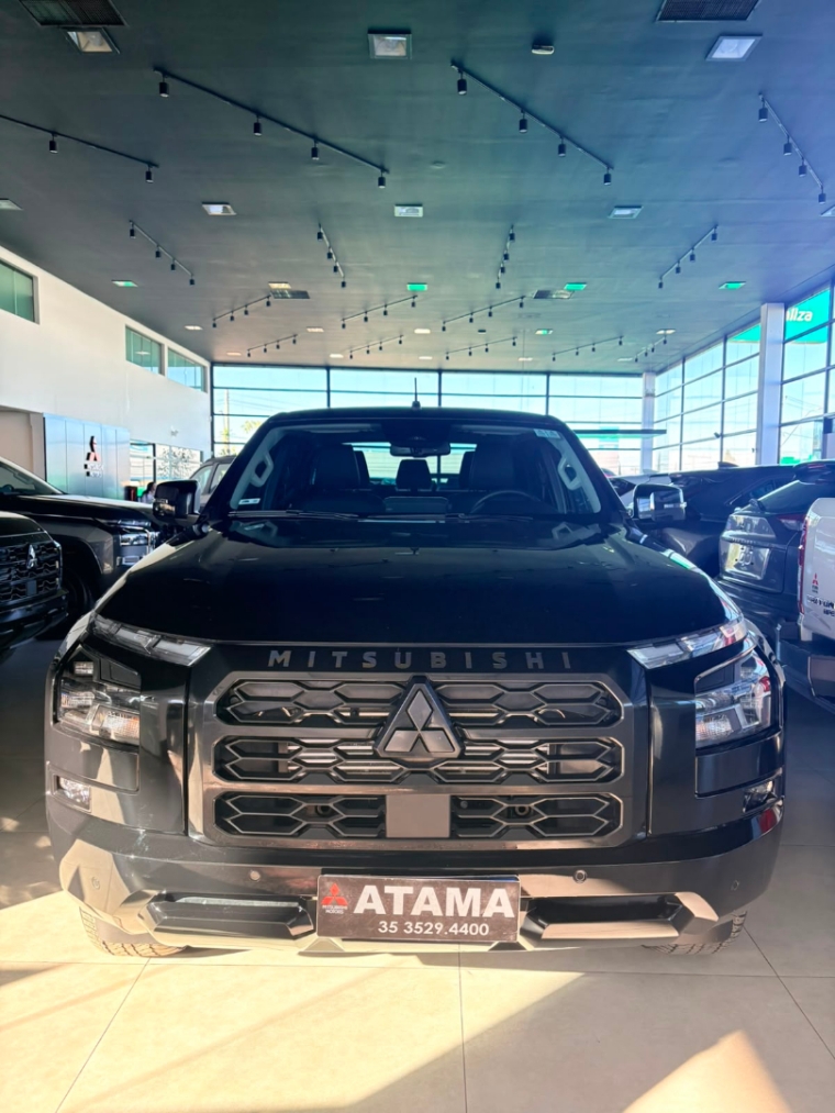 mitsubishi triton 2.4 biturbo diesel cd hpe-s 4x4 automatico 4p 20261