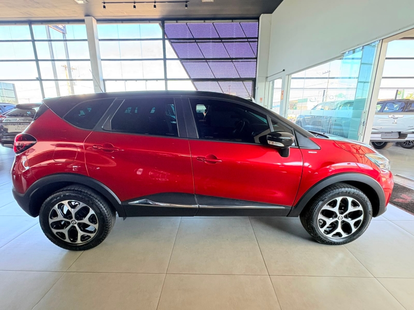renault captur 1.6 16v sce flex bose x-tronic 1.5 5p automatico 20213