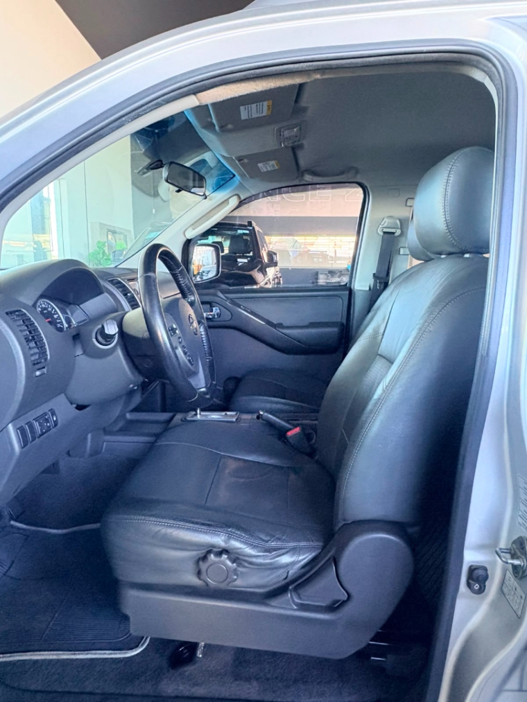 nissan frontier 2.5 sv attack 4x4 cd turbo eletronic diesel 4p automatico 2.4 20169