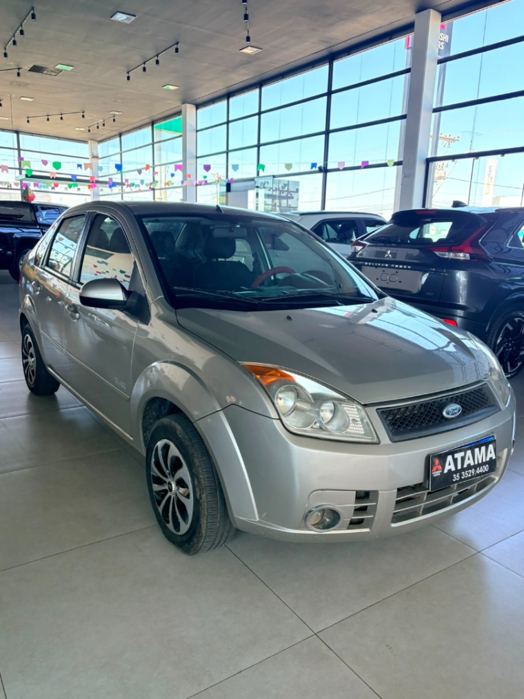 ford fiesta 1.6 mpi sedan 8v flex 4p manual 1.5 5p 20090