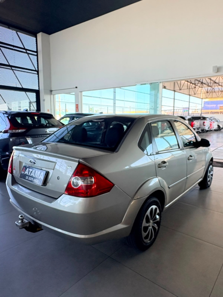 ford fiesta 1.6 mpi sedan 8v flex 4p manual 1.5 5p 20095