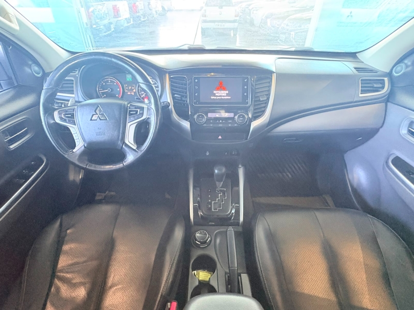 mitsubishi l200 triton 2.4 16v turbo diesel sport hpe-s cd 4p 4x4 automatico 202011