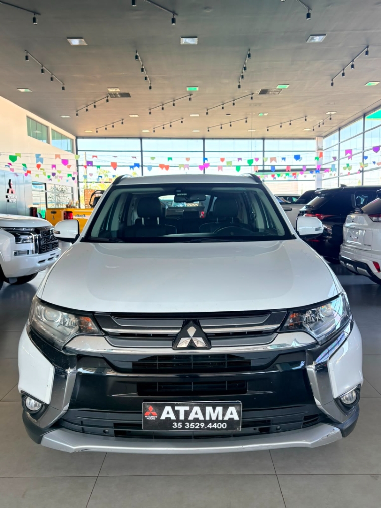 mitsubishi outlander 2.0 16v gasolina 4p automatico 1.9 5p 20161