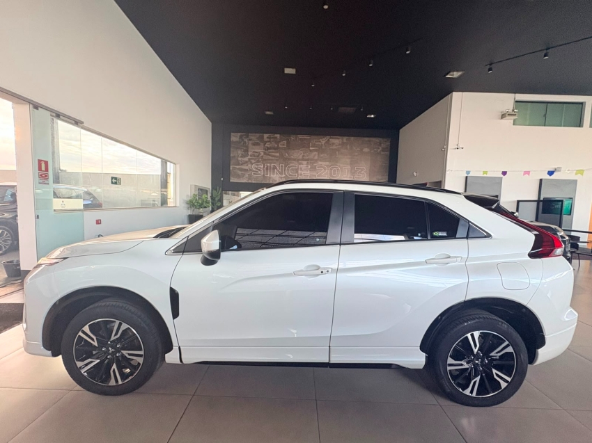 mitsubishi eclipse cross 1.5 mivec turbo gasolina hpe-s cvt 1.4 5p automatico 20256