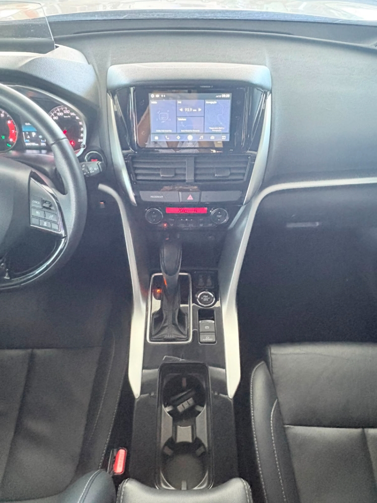 mitsubishi eclipse cross 1.5 mivec turbo gasolina hpe-s cvt 1.4 5p automatico 202513