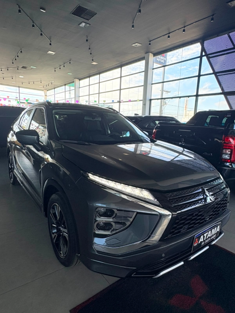 mitsubishi eclipse cross 1.5 mivec turbo gasolina hpe-s cvt 1.4 5p automatico 2025
