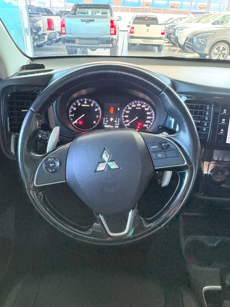 mitsubishi outlander 2.0 16v gasolina 4p automatico 5p 201612