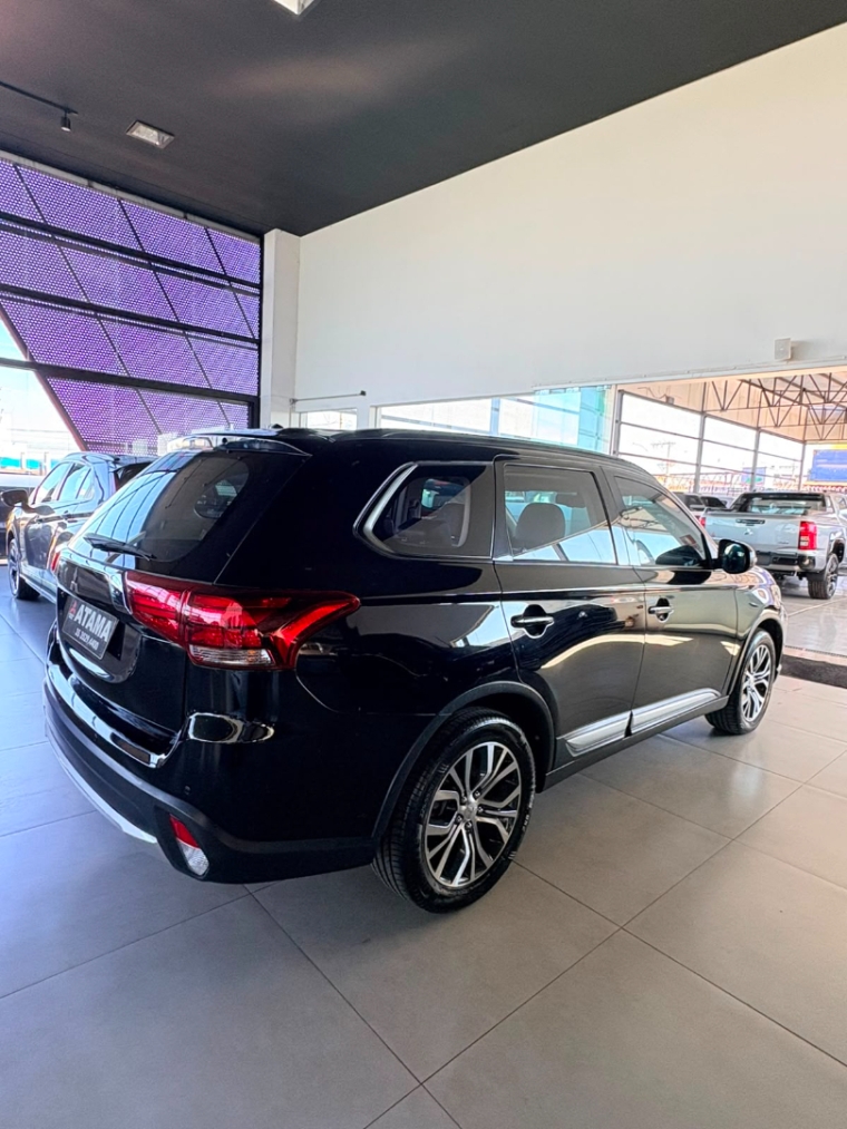 mitsubishi outlander 2.0 16v gasolina 4p automatico 5p 20166