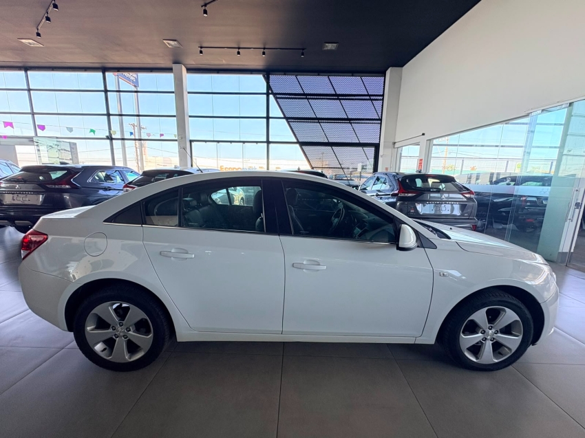 chevrolet cruze 1.8 lt 16v flex 4p automatico 5p 20145