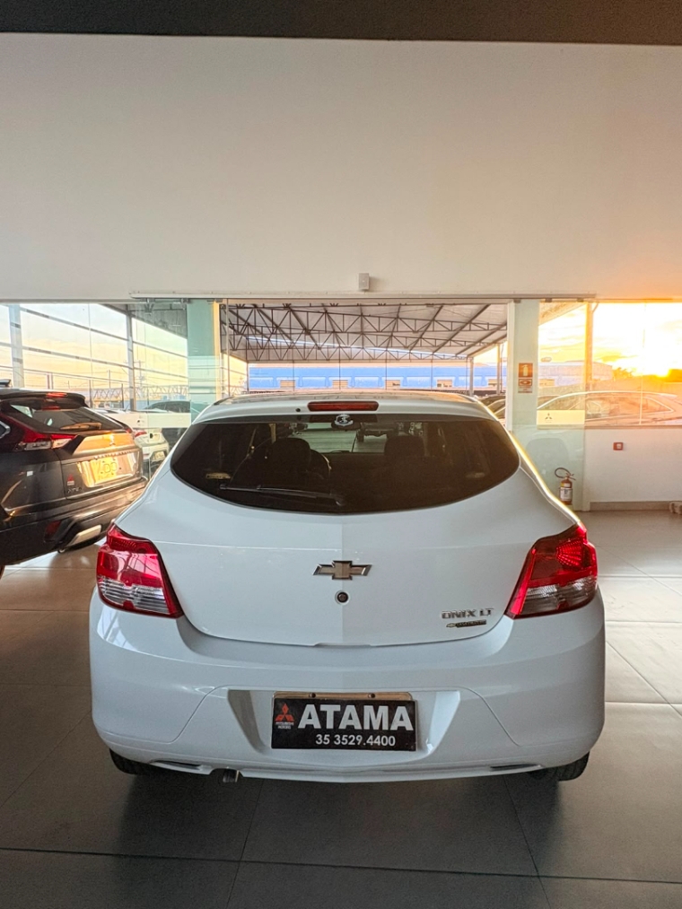 chevrolet onix 1.0 mpfi lt 8v flex 4p manual 5p 20157