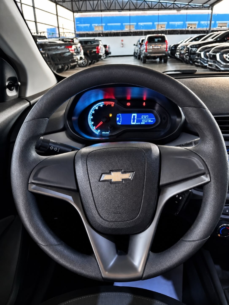 chevrolet onix 1.0 mpfi lt 8v flex 4p manual 5p 201512