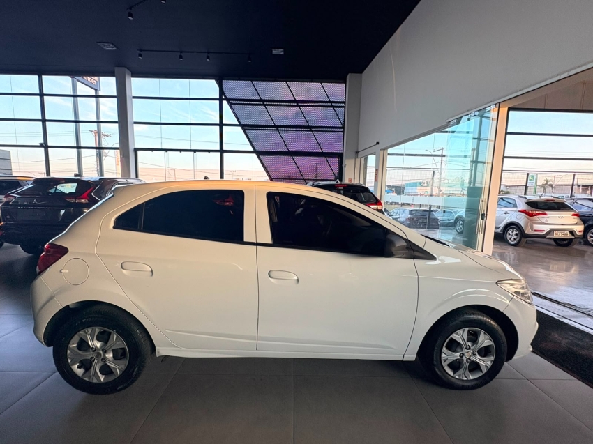 chevrolet onix 1.0 mpfi lt 8v flex 4p manual 5p 20154