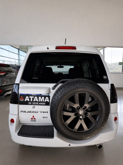 mitsubishi pajero tr4 2.0 4x2 16v 140cv flex 4p manual 1.9 5p 20147