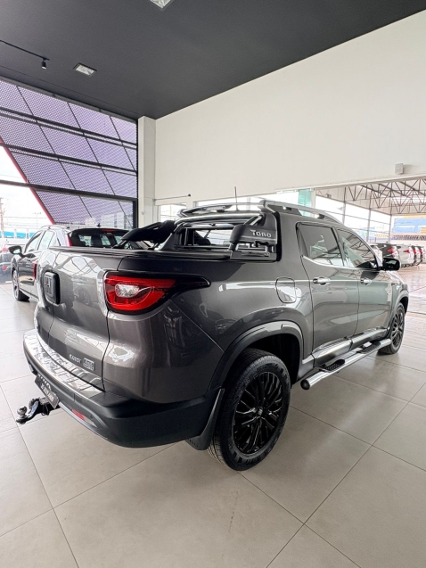 fiat toro 2.0 16v turbo diesel ranch 4wd at9 2.1 4p automatico 20253
