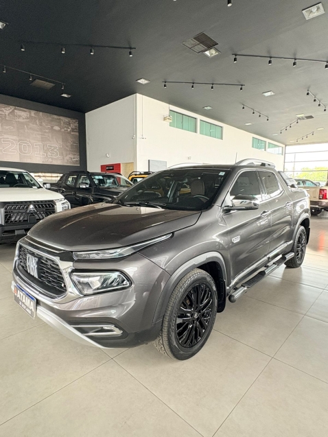 fiat toro 2.0 16v turbo diesel ranch 4wd at9 2.1 4p automatico 20252