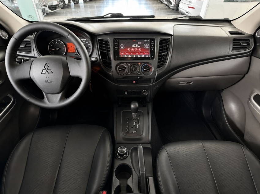 mitsubishi l200 triton 2.4 16v turbo diesel sport gls cd 4p 4x4 automatico 20209