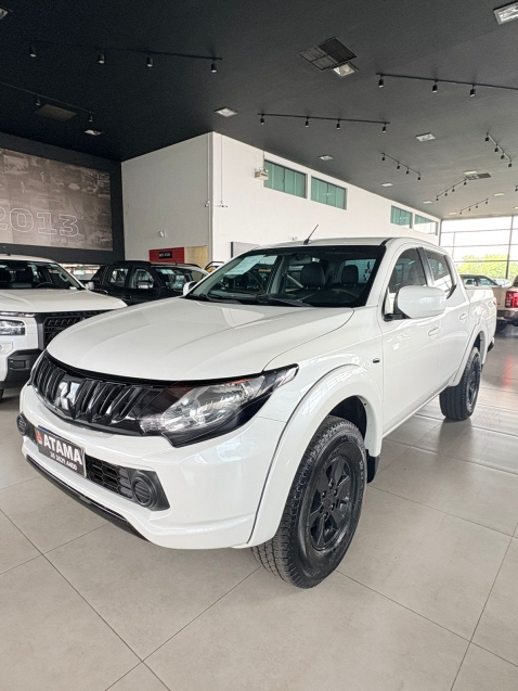 mitsubishi l200 triton 2.4 16v turbo diesel sport gls cd 4p 4x4 automatico 20205