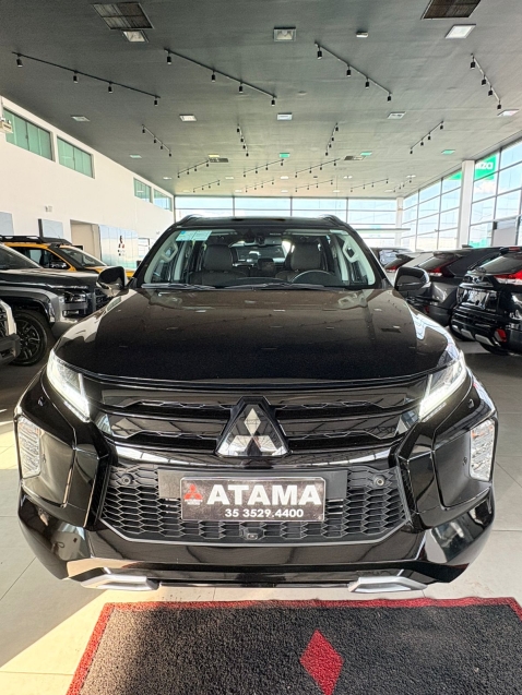 mitsubishi pajero sport 2.4 16v mivec turbo diesel legend black awd automatico 5p 20240