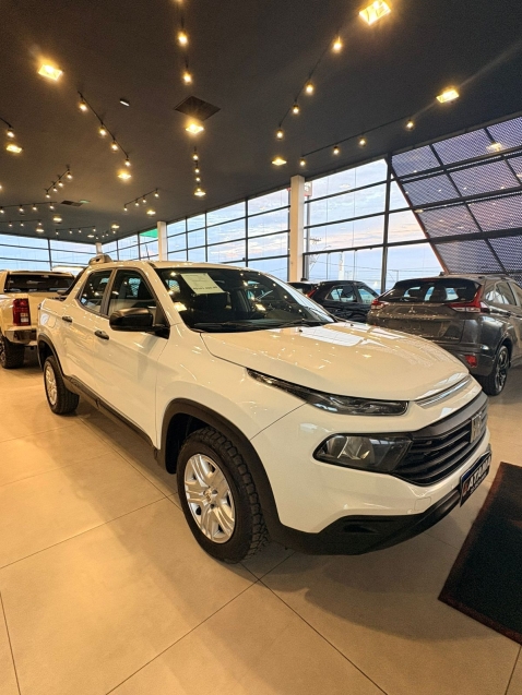 fiat toro 2.0 16v turbo diesel endurance 4wd at9 1.9 4p automatico 20224