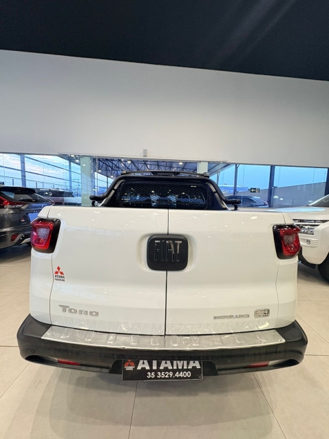 fiat toro 2.0 16v turbo diesel endurance 4wd at9 1.9 4p automatico 20226