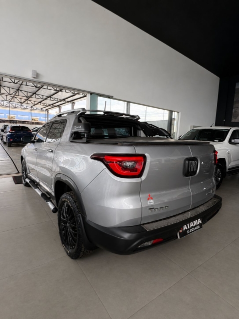 fiat toro 2.0 16v turbo diesel ranch 4wd at9 1.9 4p automatico 20254