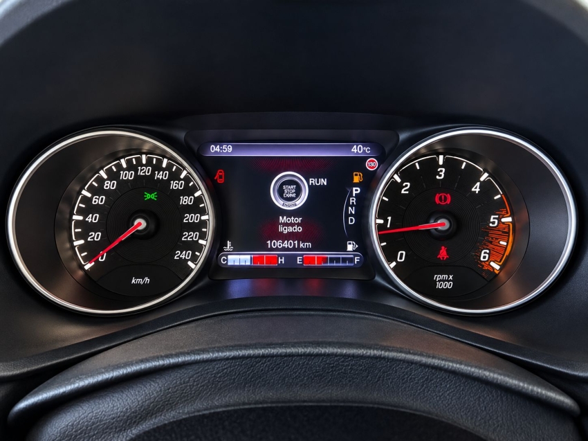 fiat toro 2.4 16v multiair flex volcano at9 2.2 4p automatico 201913