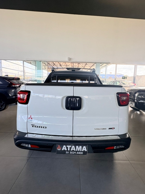 fiat toro 2.4 16v multiair flex volcano at9 2.2 4p automatico 20194