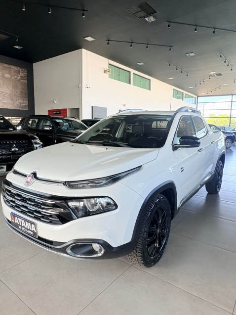 fiat toro 2.4 16v multiair flex volcano at9 2.2 4p automatico 20191