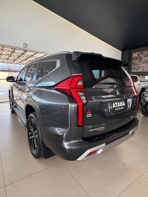 mitsubishi pajero sport 2.4 16v mivec turbo diesel legend awd automatico 4p 20255