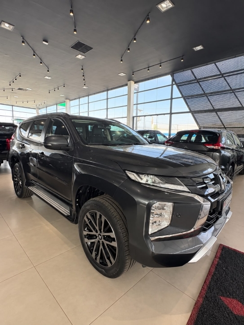 mitsubishi pajero sport 2.4 16v mivec turbo diesel legend awd automatico 4p 20250