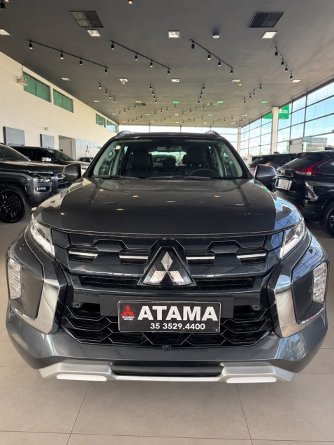 mitsubishi pajero sport 2.4 16v mivec turbo diesel legend awd automatico 4p 20251