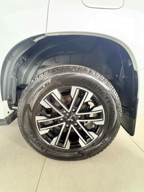 mitsubishi pajero sport 2.4 16v mivec turbo diesel hpe awd automatico 4p 20219