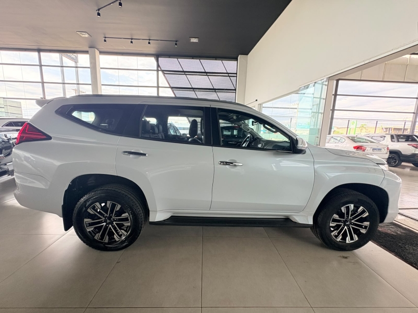 mitsubishi pajero sport 2.4 16v mivec turbo diesel hpe awd automatico 4p 20214