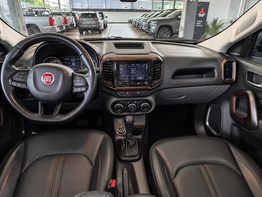 fiat toro 2.0 16v turbo diesel volcano 4wd at9 4p automatico 202111
