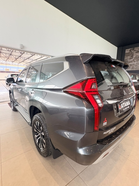 mitsubishi pajero sport 2.4 16v mivec turbo diesel hpe-s awd automatico 2.2 5p 20216