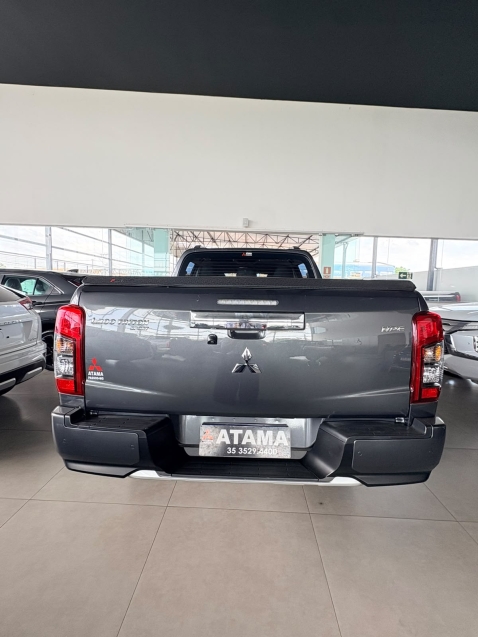 mitsubishi l200 triton 2.4 16v turbo diesel sport gls cd 4p 4x4 automatico 2.8 20259