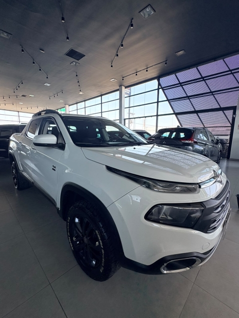 fiat toro 2.0 16v turbo diesel freedom 4wd at9 5p automatico 20190