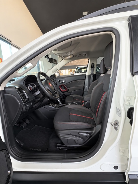 fiat toro 2.0 16v turbo diesel freedom 4wd at9 5p automatico 20199