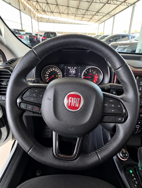 fiat toro 2.0 16v turbo diesel freedom 4wd at9 5p automatico 201915
