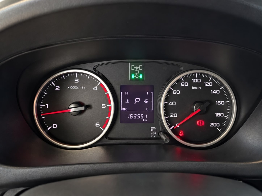 mitsubishi l200 triton 2.4 16v turbo diesel sport hpe cd 4p 4x4 automatico 201813