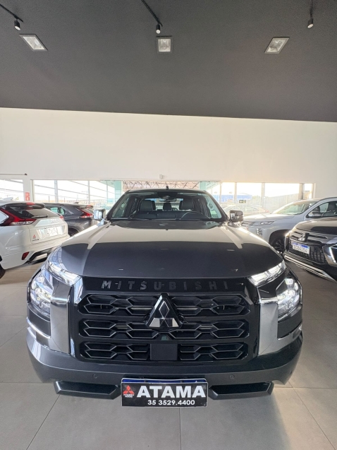 mitsubishi l200 triton 2.4 16v turbo diesel sport hpe-s cd 4p 4x4 automatico 20261