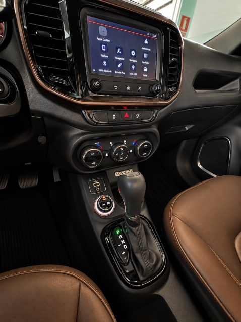 fiat toro 2.0 16v turbo diesel ranch 4wd at9 4p automatico 202015