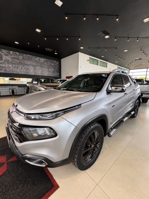 fiat toro 2.0 16v turbo diesel ranch 4wd at9 4p automatico 20207