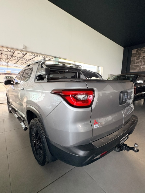 fiat toro 2.0 16v turbo diesel ranch 4wd at9 4p automatico 20206
