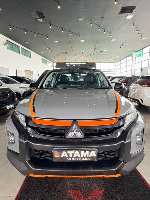 mitsubishi l200 triton 2.4 16v turbo diesel sport savana sertoes cd 4p 4x4 automatico 20241
